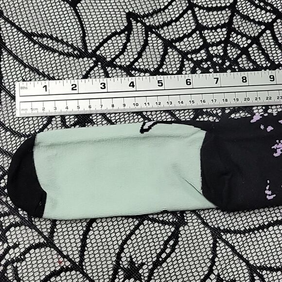 Barrel The Nightmare Before Christmas Halloween Horror Socks Size OS - Picture 3 of 4